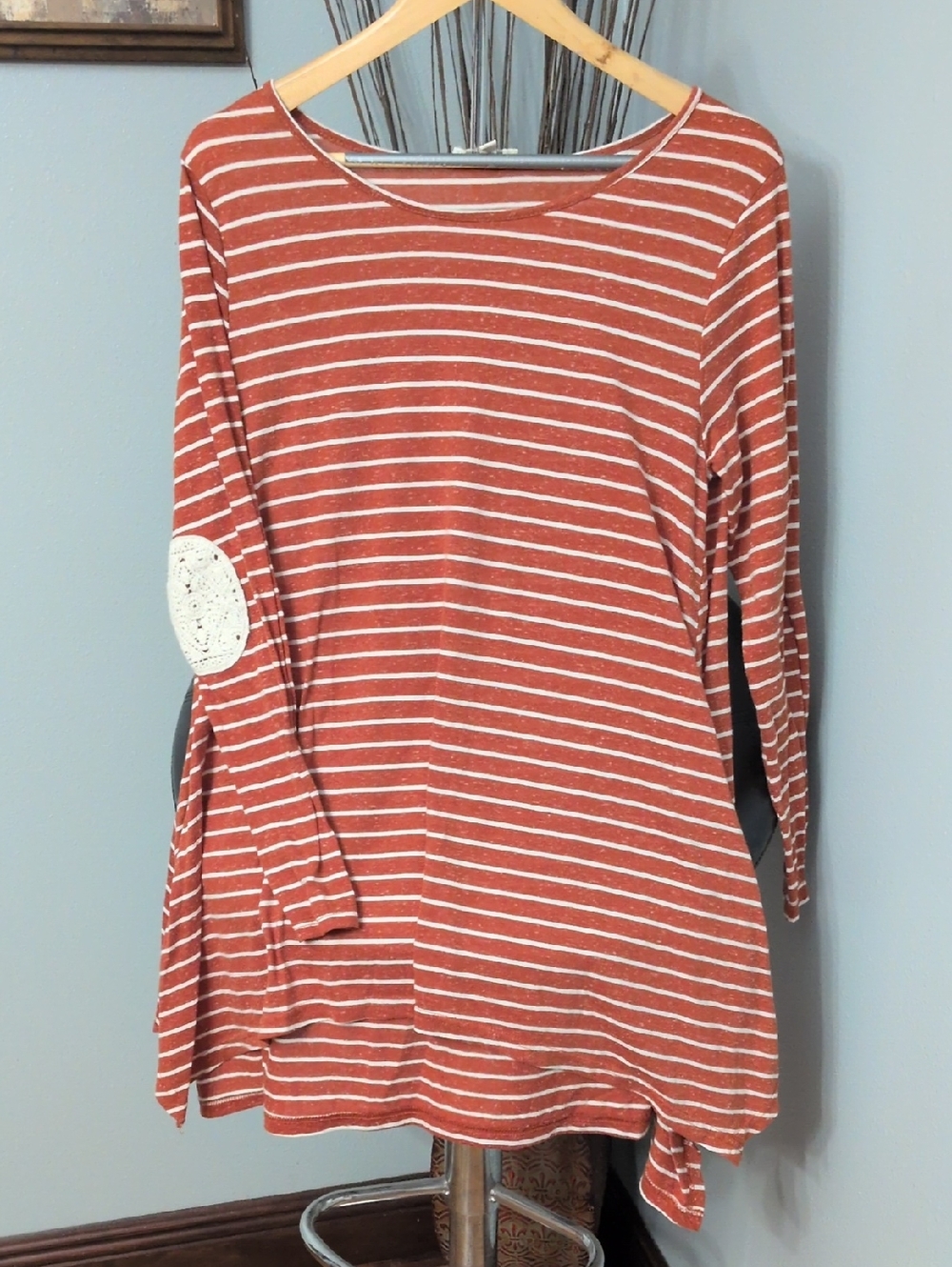 Umgee Striped Long Sleeve Tunic Scoop Neck Top with Crochet Sleeve Accents